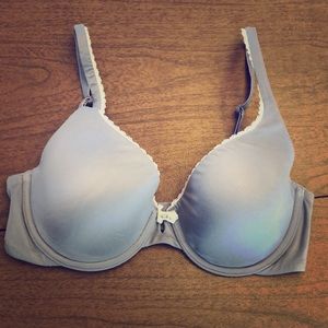 Victoria’s Secret bra